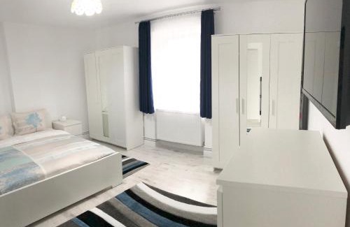 Ramingstein Apartamento | Riverside Ski Apartment