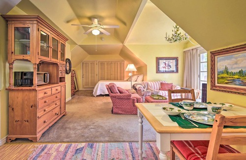 Payson Apartamento | Riverside Tree House Suite w/ Balcony & Grill
