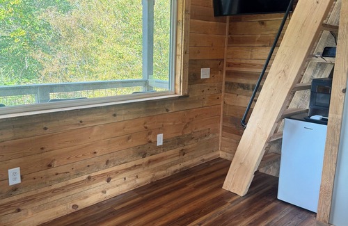 Central Cabina | Riverside Treehouse Resort in Central,SC 8 miles from Clemson University