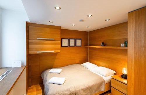 Budavar Apartamento | Riverside view two bedroom flat by the Chain Bridge