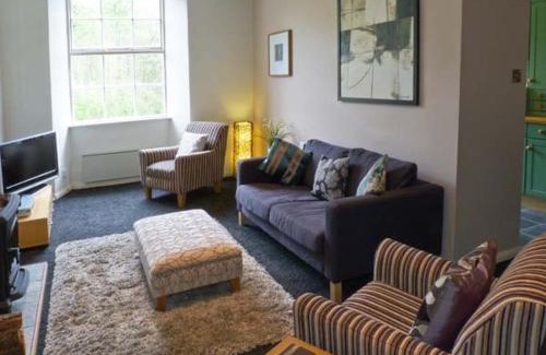Airton Apartamento | Riverside Walk