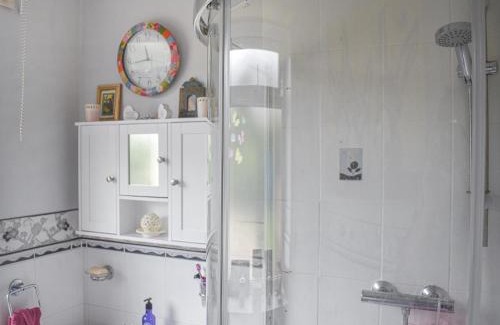 Trelawnyd Casa | Riversong