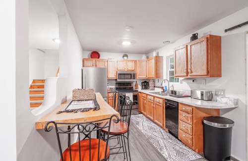 West Liberty Cabina | Riverstone Cabin and Retreat in West Liberty, KY