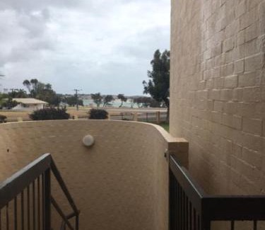 Kalbarri Apartamento | Riverview Holliday villa with River Views and Pool