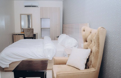Ife Hotel | Riverview Hotel and Suites