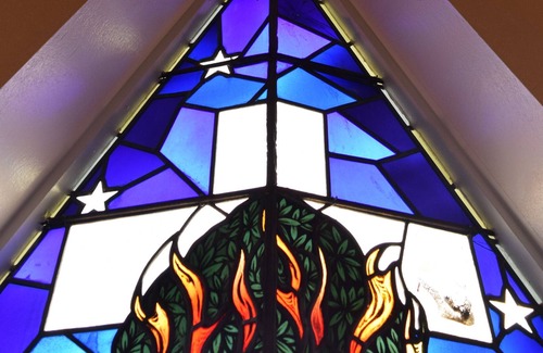 Innisfail Casa | Riverview Mid Century Modern Church