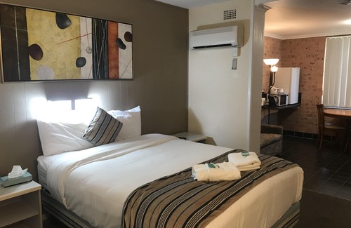Taree Hotel | Riverview Motor Inn