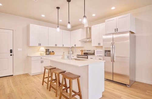 Cashmere Condominio | Riverwalk Suites, #210 Your Riverside Retreat!