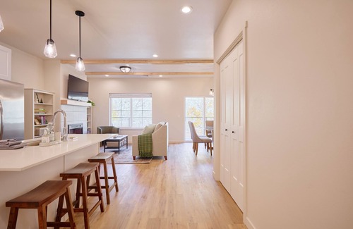 Cashmere Condominio | Riverwalk Suites, #310 Exceptional in Every Way