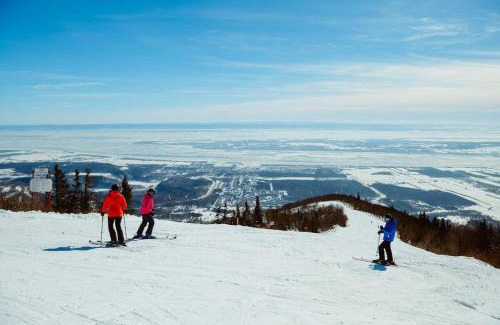 Ste Anne de Beaupre Chalet De Esquí | Rives de Ste-Anne