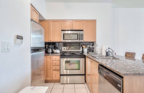 CityPlace Apartamento | Rivetstays - The Harbour View