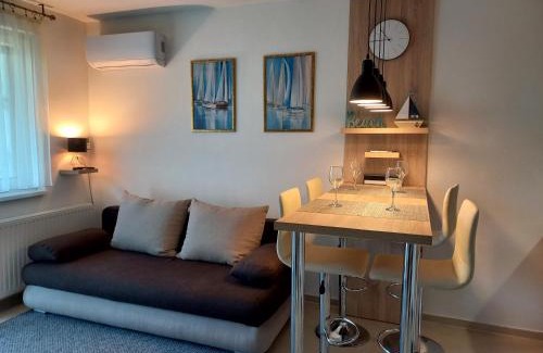 Siofok Aranypart Apartamento | Riviéra Wellness Apartman
