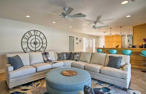 Singer Island Casa | Riviera Beach Home with Pool - Walk to Beaches!