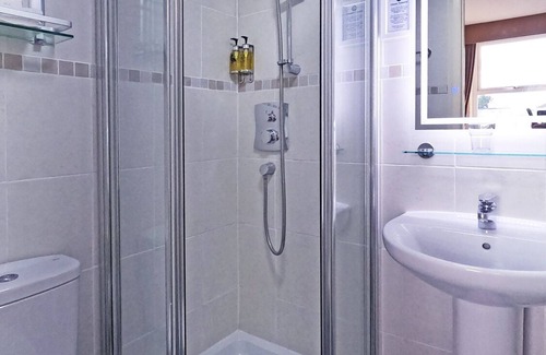 Torquay City Centre Hotel | Riviera Lodge Hotel
