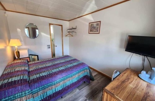 Erie Hotel | Riviera Motel Erie