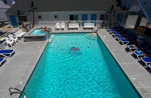 Wildwood Hotel | Riviera Resort & Suites