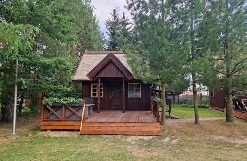 Chojnice Complejo | RiW Małe Swory - Domek pływający Houseboat i domki drewniane