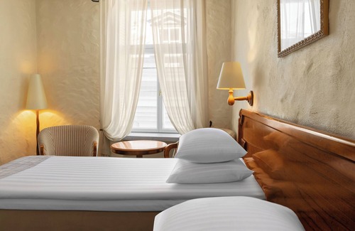 Old Town Hotel | Rixwell Collection Savoy Boutique Hotel