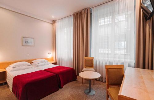 Old Town Hotel | Rixwell Viru Square Hotel