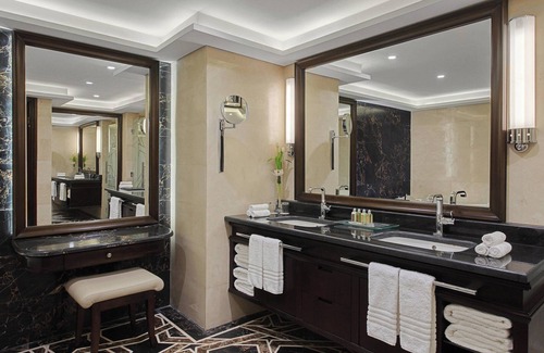 Al Sulimania Hotel | Riyadh Marriott Hotel