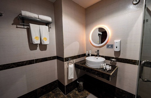 Al Misfalah Hotel | Rizq Palace Hotel