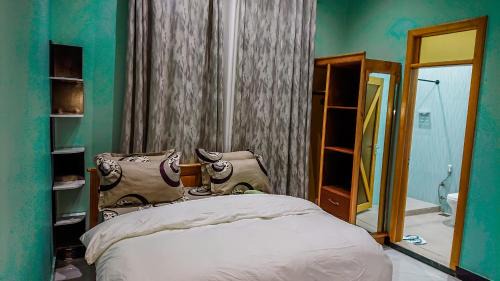 Tanga Apartamento | RJ's Apartments Korogwe