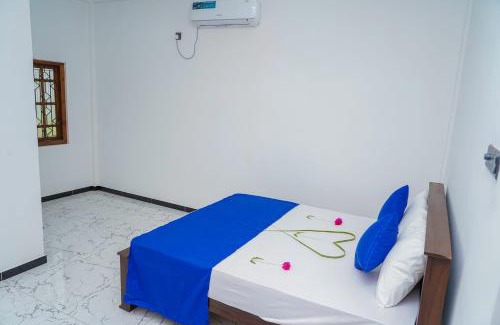Trincomalee Casa | RKM Hotel Uppuveli