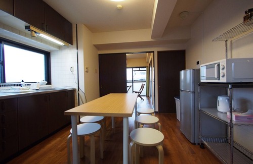 Nakamura Apartamento | Rm 401: NEST 3mins to the Nearest Subway. Free wifi