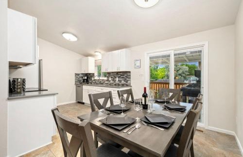 Loveland Casa | RMNP Retreat Group Friendly Home near Estes Park