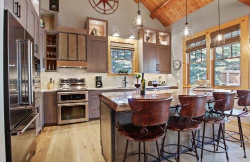 Granite Ridge Casa | RMR: Granite Ridge Homestead 3132 in Teton Village