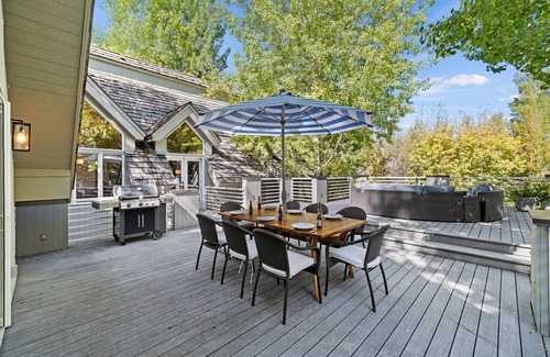 Teton Pines Casa | RMR: Snowy Pines Home in Wilson,WY