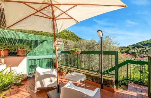 Pugliola Apartamento | RoadToTheSeaLerici Private parking terrace