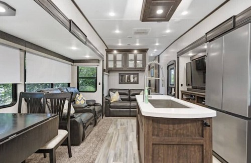 Ellenton Casa | Roam sweet roam