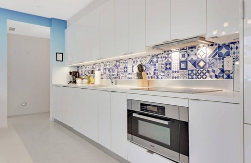 South Pointe Casa | Roami at 250 Collins | Rooftop Pool | 3 Bedroom