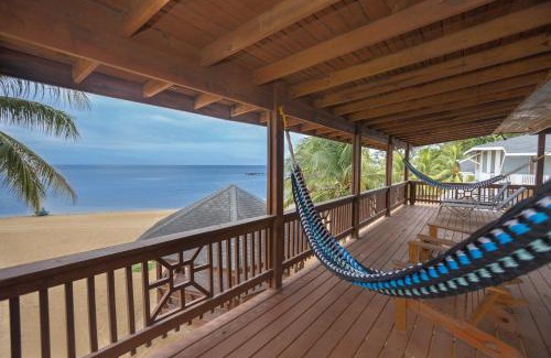 Antoneys Cay Apartamento | Roatan Ocean View- 2nd floor apts