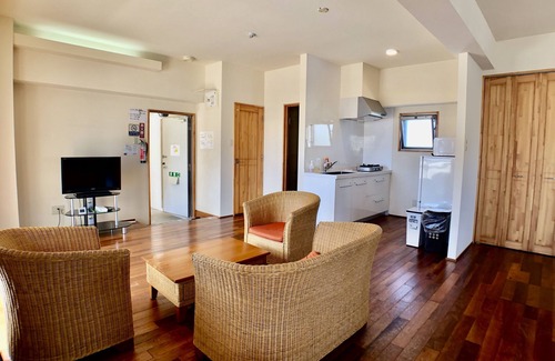 Naha Apartamento | rob cond