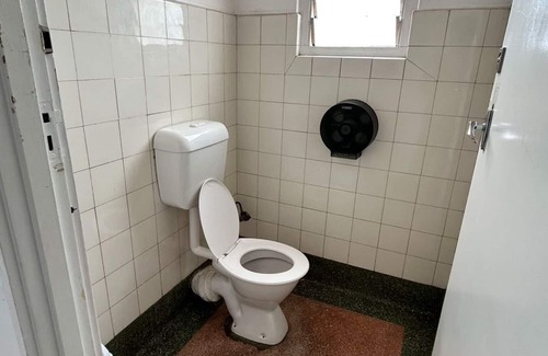 Adelaide Central Business District Cabina | Rob Roy Hotel Room 8