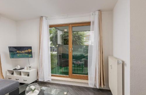 Weil der Stadt Apartamento | Rob's Flat - Moderne 3-Zimmer-Ferienwohnung mit Terrasse, 6 Schlafplätzen, 2 Min S-Bahn, Weil der Stadt bei Stuttgart