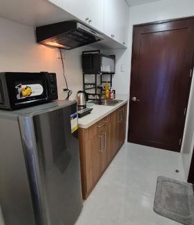 Cebu Apartamento | Rob's PH Condo 420 Mivela Garden Residences