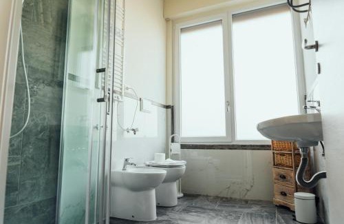 Rozzano Apartamento | Roberta House appartamenti vicino Humanitas e Forum Assago