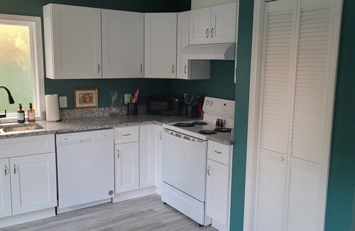 Durham Apartamento | Robin's Nest: 2BR at Duke Regional