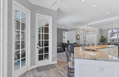 Cape Haze Casa | Robin's Nest - located in tranquil Placida Florida - canal access to The Gulf