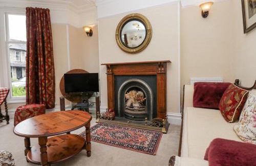 Kendal Casa | Robin's Retreat