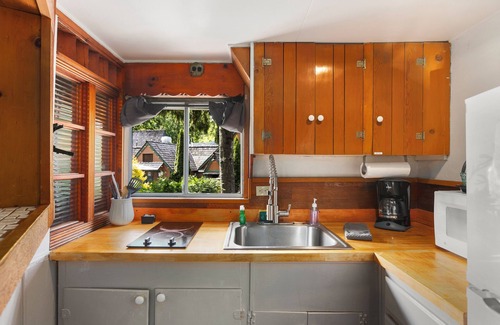 Union Cabina | Robinhood Village Resort