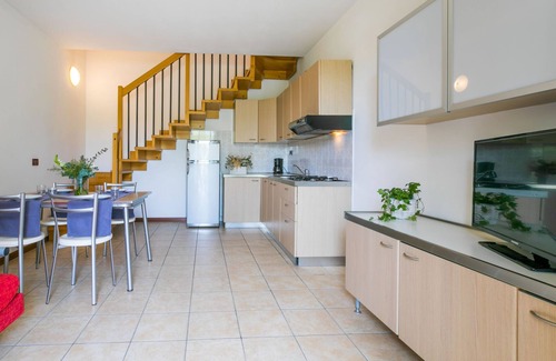 Torre di Fine Apartamento | Robinia/Pinetine by Interhome