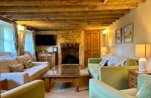 Bourton Casa | Robins Nest
