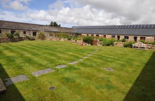St. Buryan Casa | Robins nest, near Sennen Cove, 14 Beaches, Minack