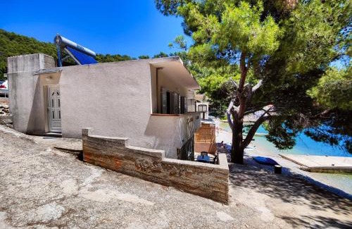 Bogomolje Casa | Robinson Borik