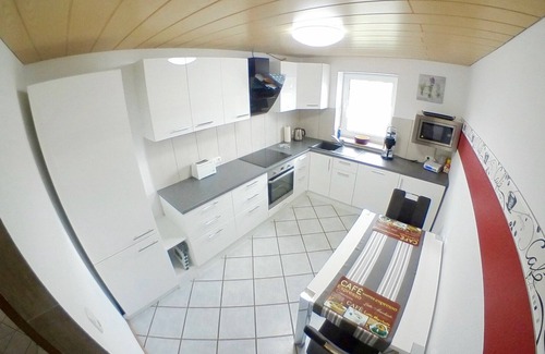 Balve Apartamento | ROBINSON dream holiday apartment - modern&quiet -in the adventure & culture area