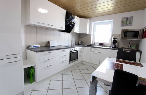 Balve Apartamento | ROBINSON dream holiday apartment - modern&quiet -in the adventure & culture area